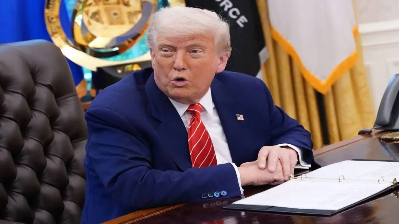 ویدیو  -  توهین ترامپ به خبرنگار استرالیایی: لحن بدی داشتی؛ ساکت شو!