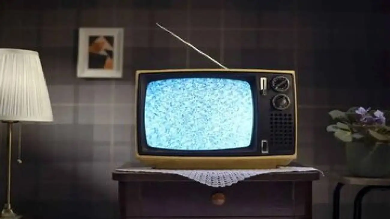 فقط سریالهای قدیمی و خاطره انگیز تلویزیون است که بیننده دارد -  حتی اگر کار خوب جدیدی هم تولید شود مخاطب سراغش نمی رود