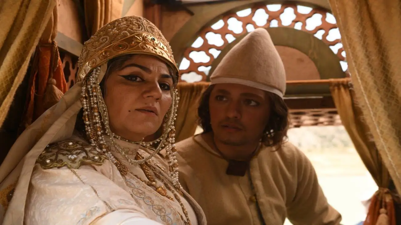 بازی ستاره اسکندری و حسام منظور در نقش مادر و پدر سلمان فارسی