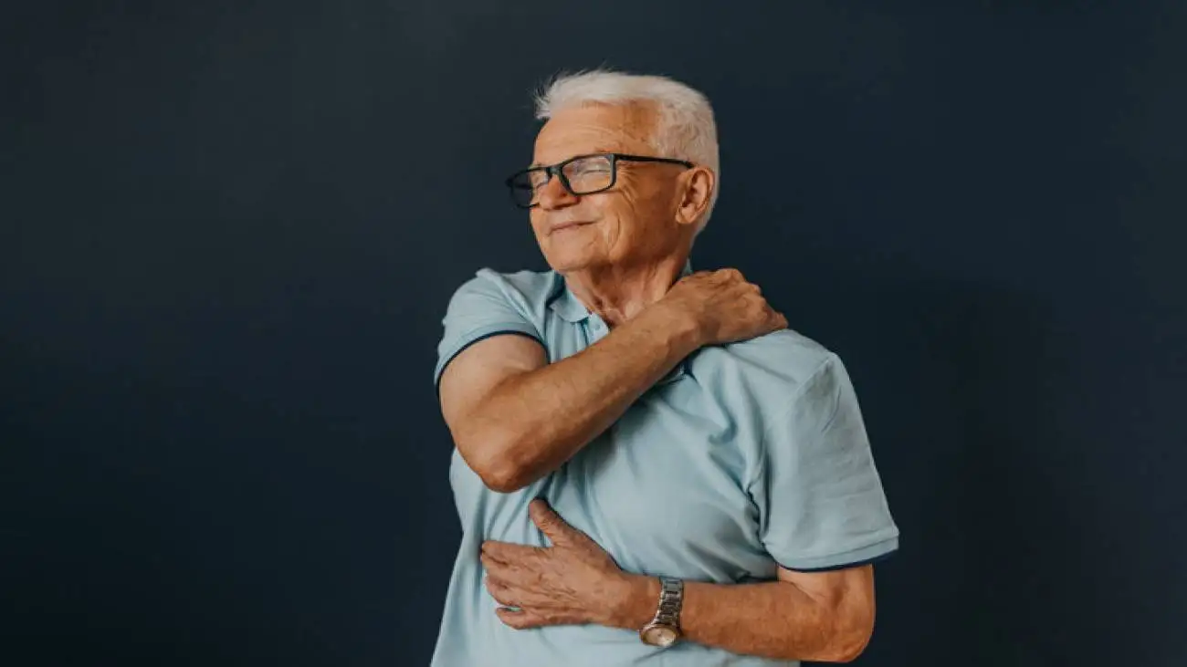 خداحافظی با گردن درد؛ راه حل های علمی برای رهایی پایدار از درد