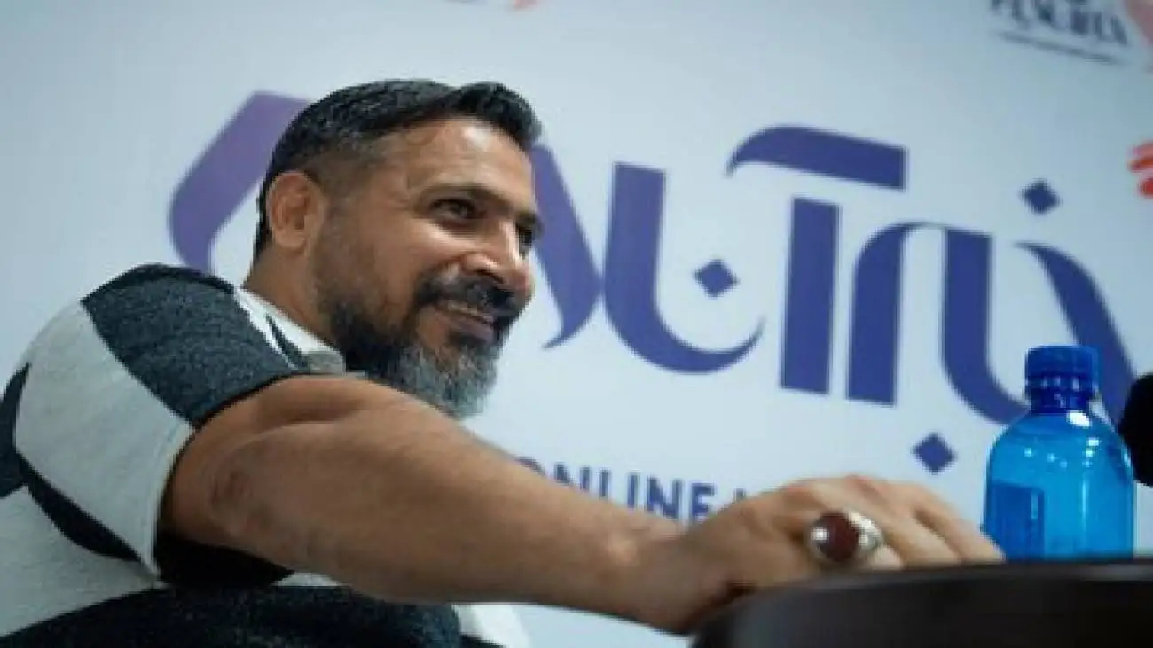 قلیان می کشم اما نه دزدم نه هیز!