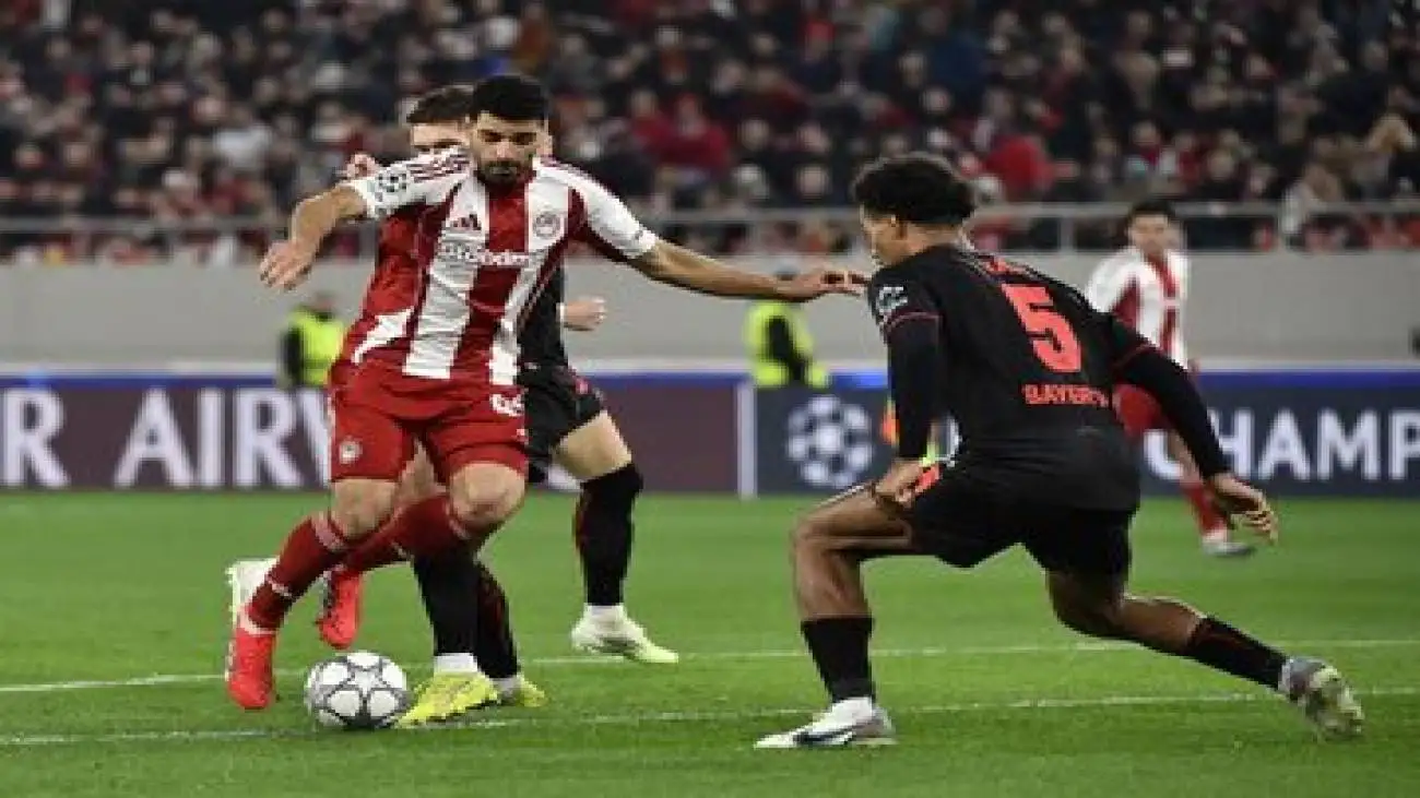 تصویر  -  تنبیه مهدی طارمی پس از اشتباه بزرگ