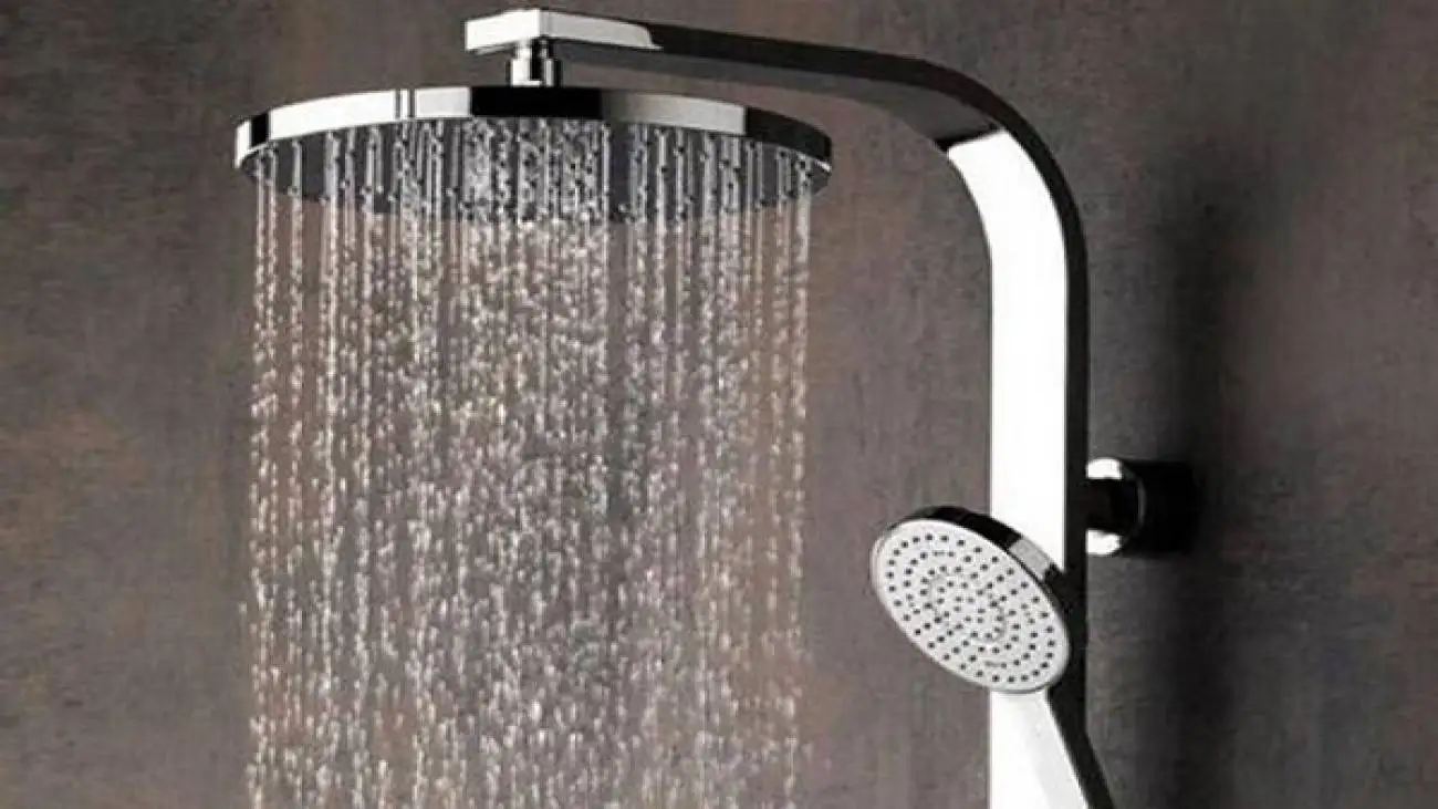 هیچ گاه در حمام ادرار نکنید ؛ عوارض خطرناک ادرار کردن زیر دوش