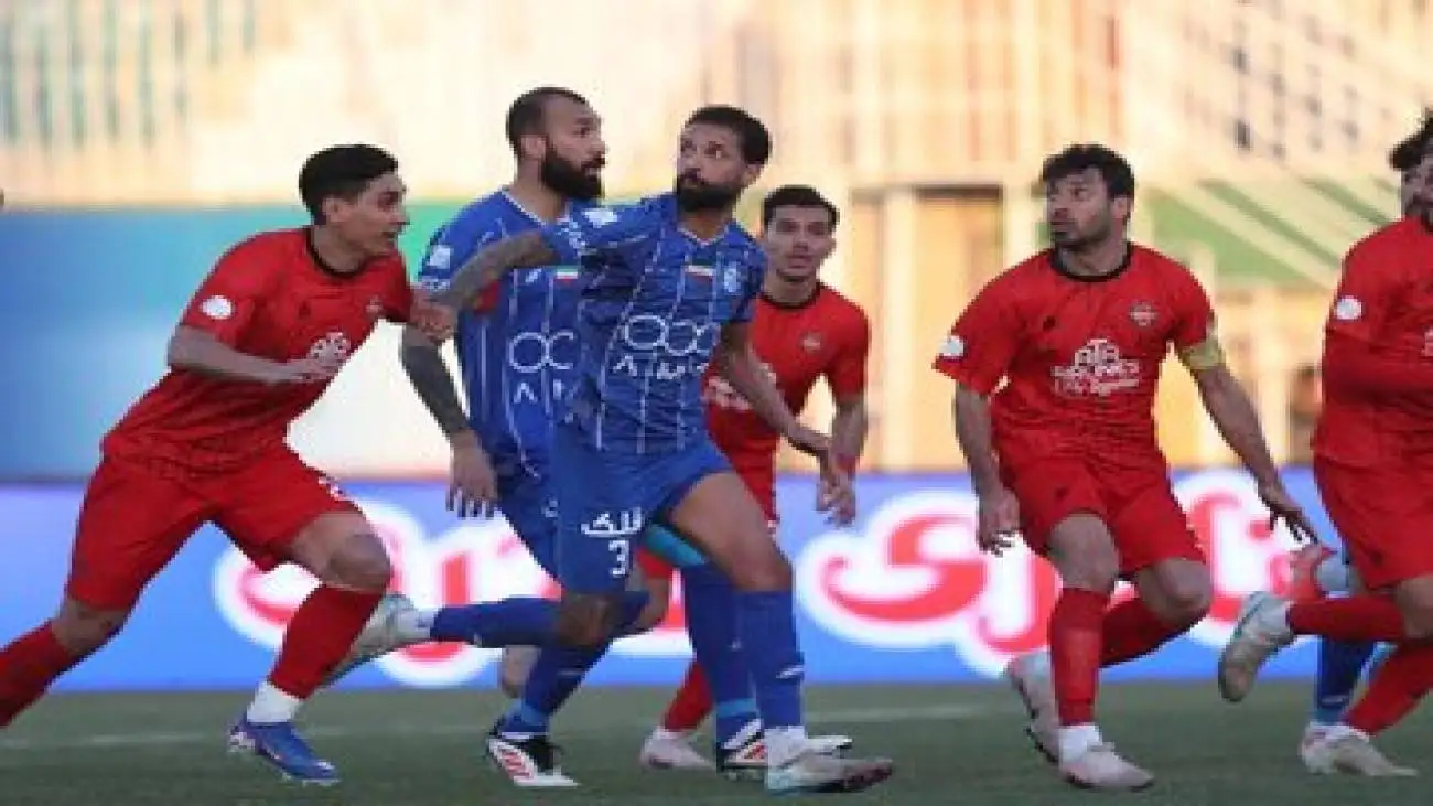 تصمیم مهم سازمان لیگ؛ لغو همزمان بازی های استقلال، سپاهان و تراکتور