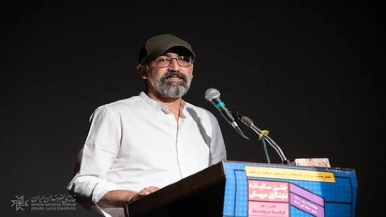 تصویر  -  مردم برای آقای بازیگر، شماره شبا فرستادند؛ واکنش بامزه هادی حجازی فر به گفته های مهرداد صدیقیان برای قرض دادن پول!