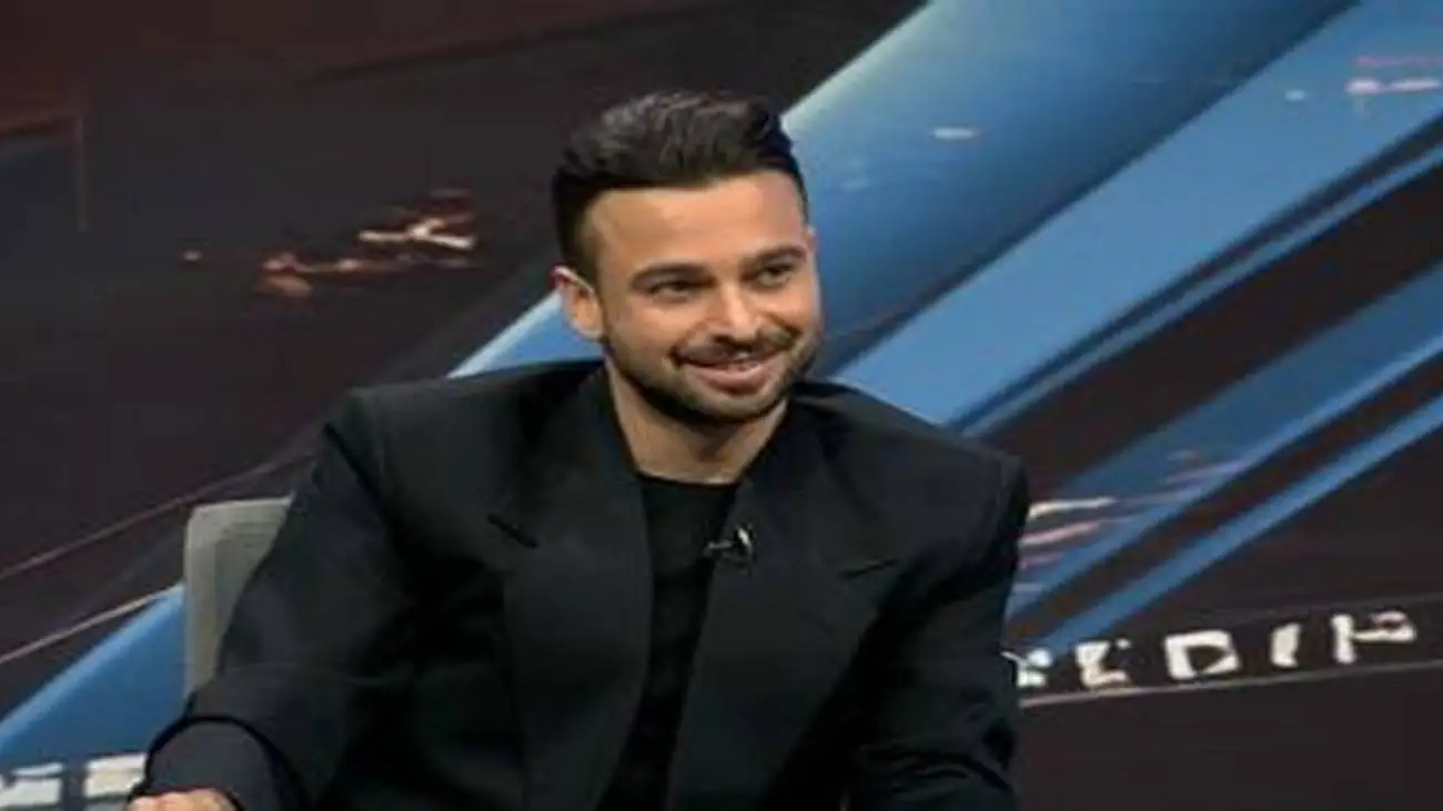 ویدیو  -  فتح الله زاده کدام بازیکن پرسپولیس را به استقلال پیشنهاد می کند؟