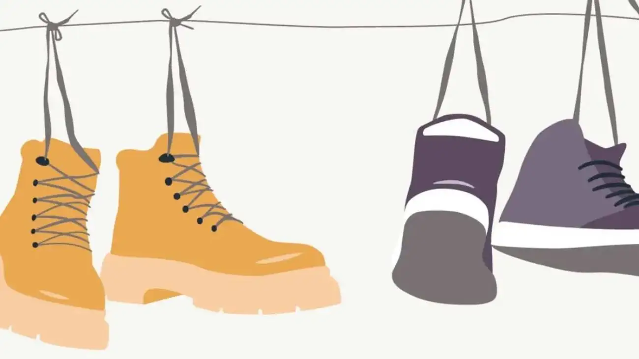 روش درست خشک کردن کفش ها پس از باران