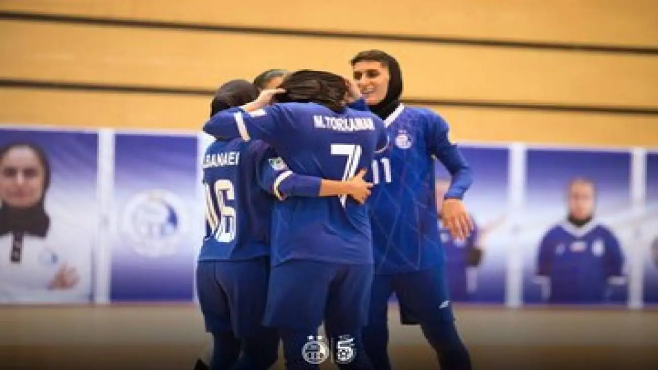 استقلال بی رحمانه سپاهان را شکست داد