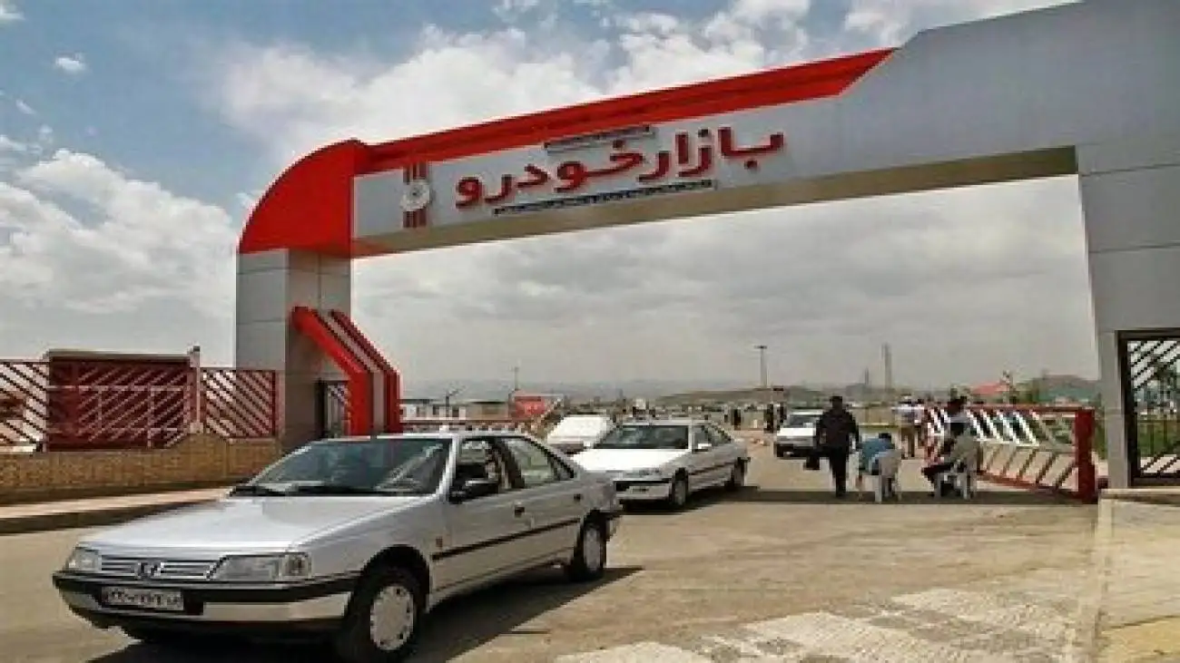 تکان سنگین قیمت ها در بازار خودرو -  آخرین قیمت پژو، شاهین، سمند، دنا و تارا + جدول