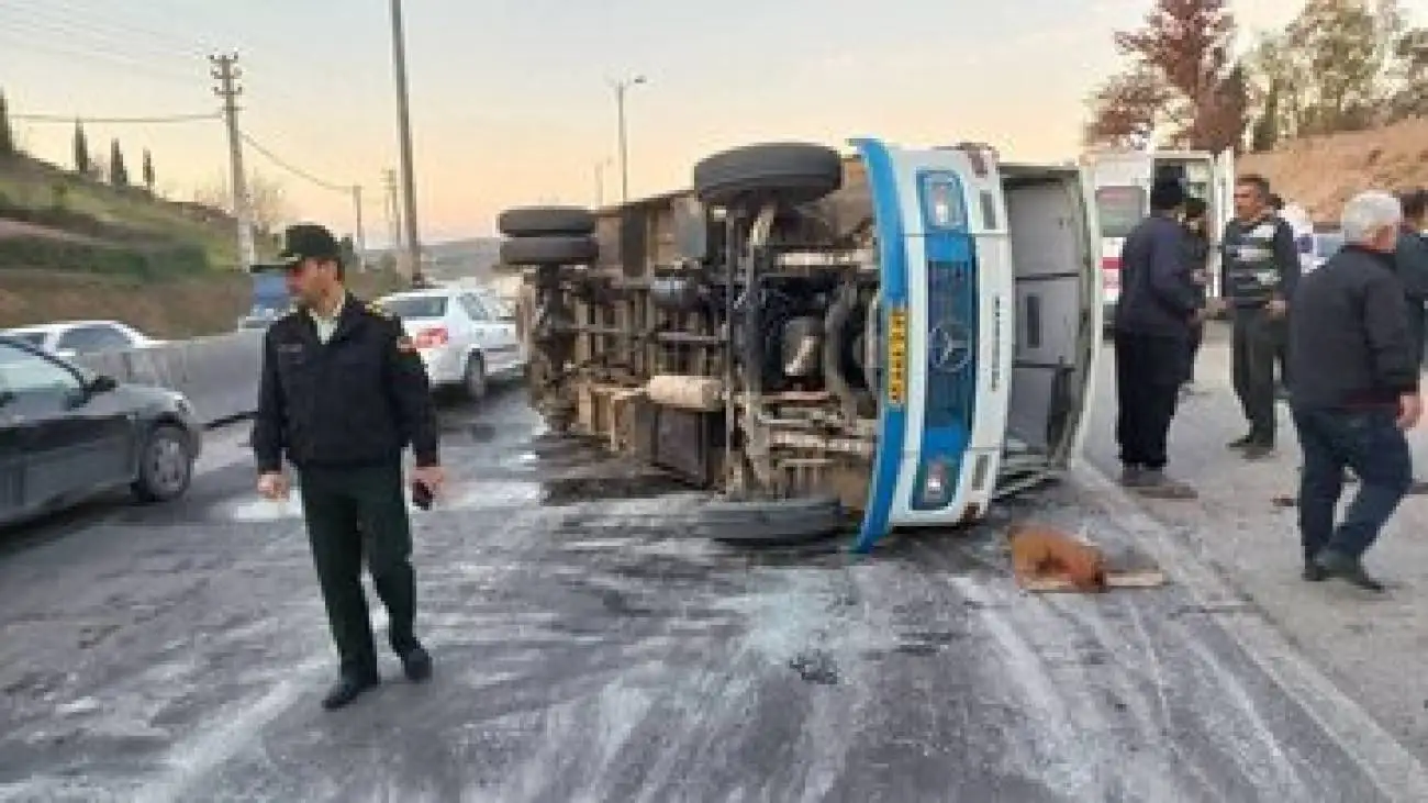 واژگونی مینی بوس مرگبار شد -  آمار مصدومان
