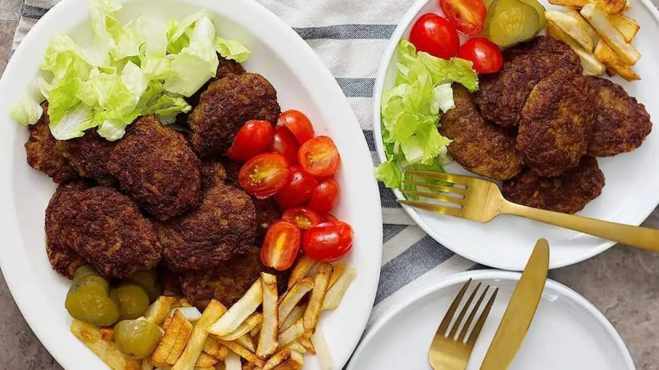 برای خوشمزه شدن کتلت ادویه چی بریزیم؟ ؛ 10 راز مهم آشپزی برای پخت کتلت حرفه ای