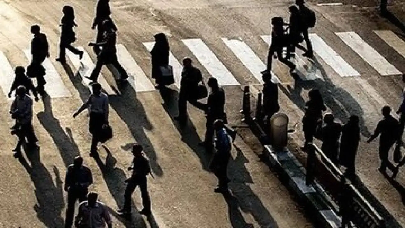 طبقه متوسط فروپاشیده، اما جامعه زخم خورده ی ایران هنوز امید دارد