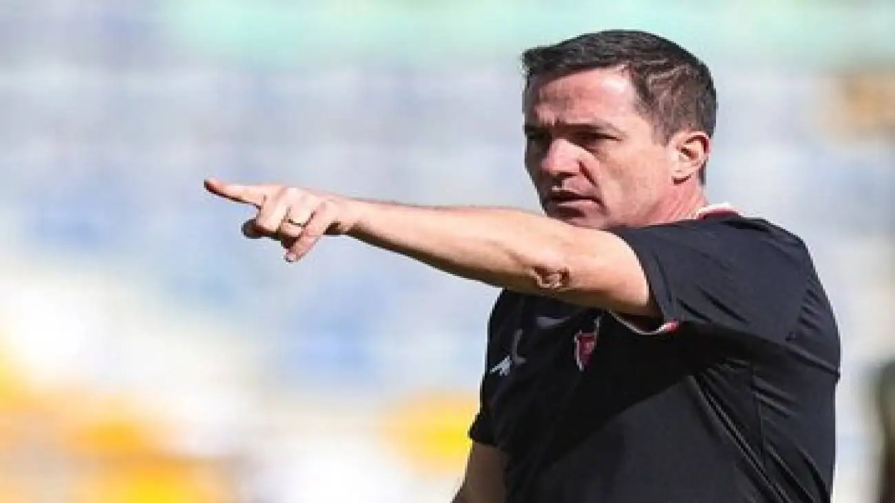 پنجره پر سر و صدای زمستانی پرسپولیس با اوسمار -  2 نام بزرگ در فهرست خروج