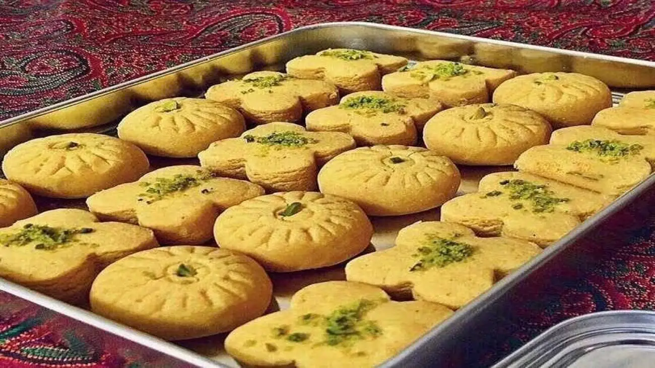 درست کردن شیرینی نخودچی خانگی