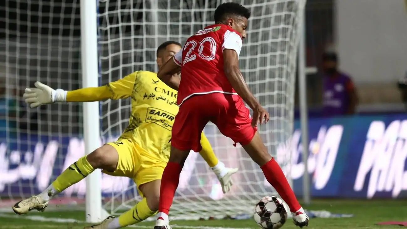 پرسپولیس با یک مصدوم مقابل نساجی