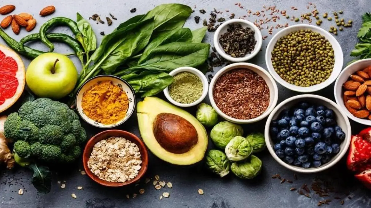 برای رفع خستگی بدن چی بخوریم؟ خوراکی های مؤثر و طبیعی