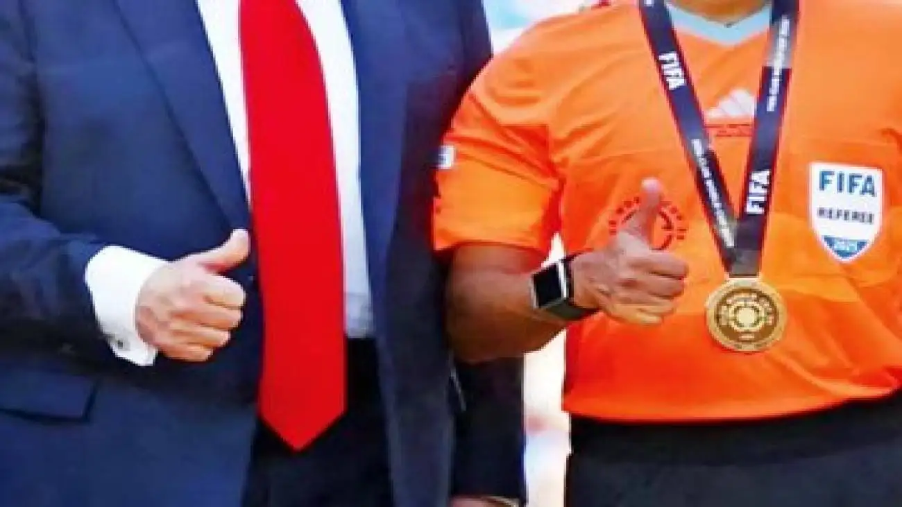 آقای فغانی! بچه شاه عبدالعظیم! انتظار نداشتیم گاندی و ماندلا می شدی، اما لااقل اون شست لعنتی رو غلاف می کردی