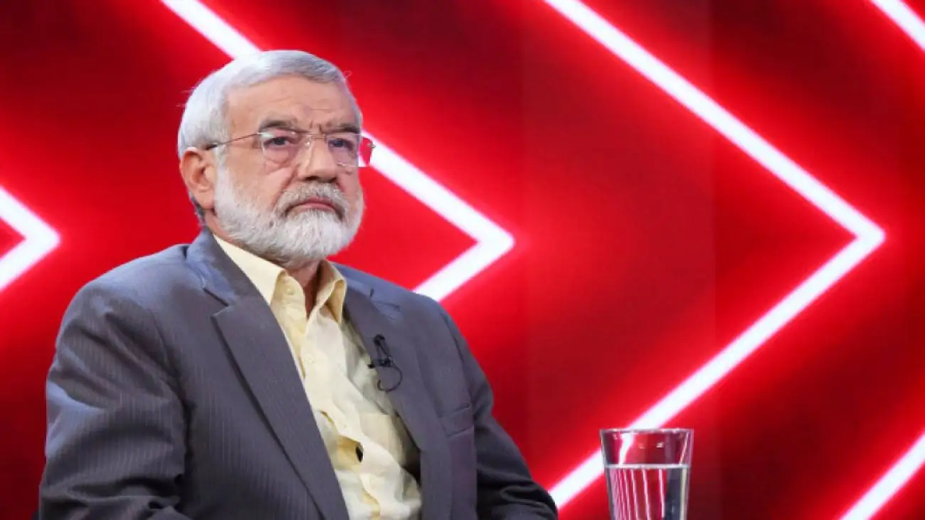 ویدیو  -  حمله تند نماینده مجلس به پزشکیان با ادعای ترور شهید رئیسی: آیا صلاحیت ادامه تصدی ریاست جمهوری را دارید؟