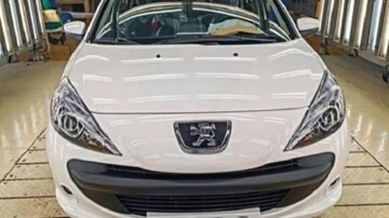وقتی 207 با گوسفند معاوضه می شود ؛ پژو در طویله، گوسفند در پارکینگ!
