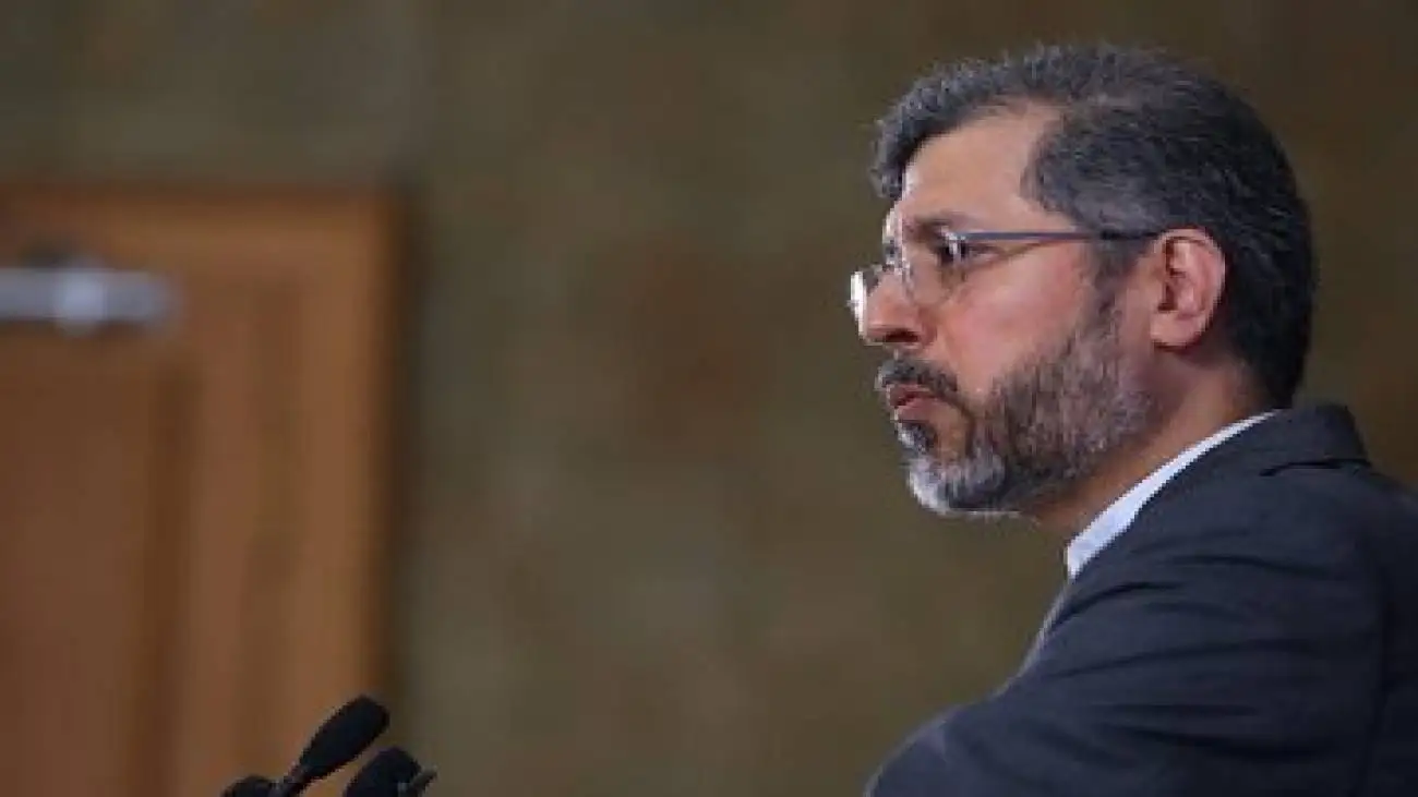 خطیب زاده: شهید سلیمانی جریانی را در منطقه به وجود آورد که غیرقابل حذف شدن است  -  او معمار نوعی از (امنیت درون زا و شبکه ای) در غرب آسیا بود