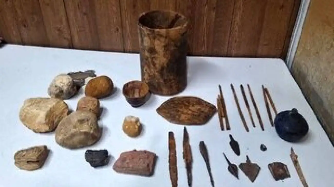 کشف اشیای میلیاردی عتیقه در مترو