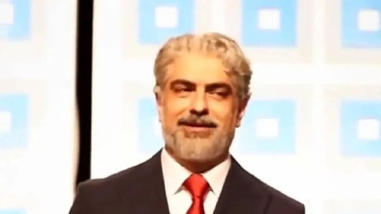 فیلم آواز باشکوه و احساسی مهدی پاکدل با آهنگ در این دریا شجریان  -  چقد صدای نابی داره و خوب میخونه !