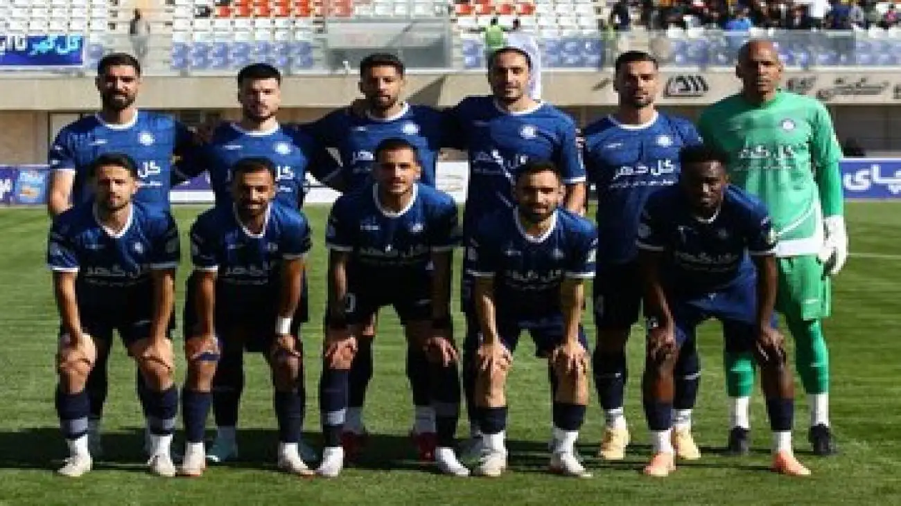 اعتراض گل گهر به میزبانی استقلال؛ باید هزینه لغو سفر را بدهند!