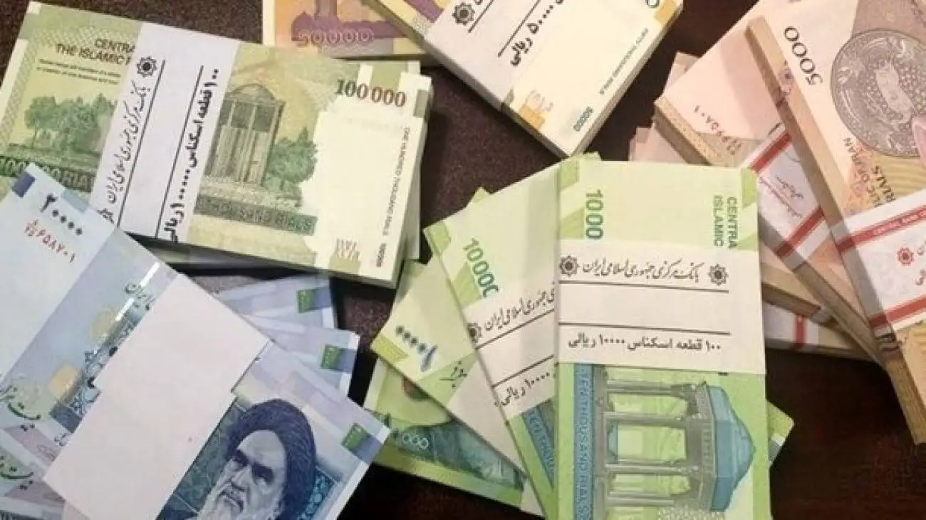 ویدیو  -  حمله تند عضو شورای شهر: کسری بودجه خود را چرا از جیب مردم جبران می کنید؟