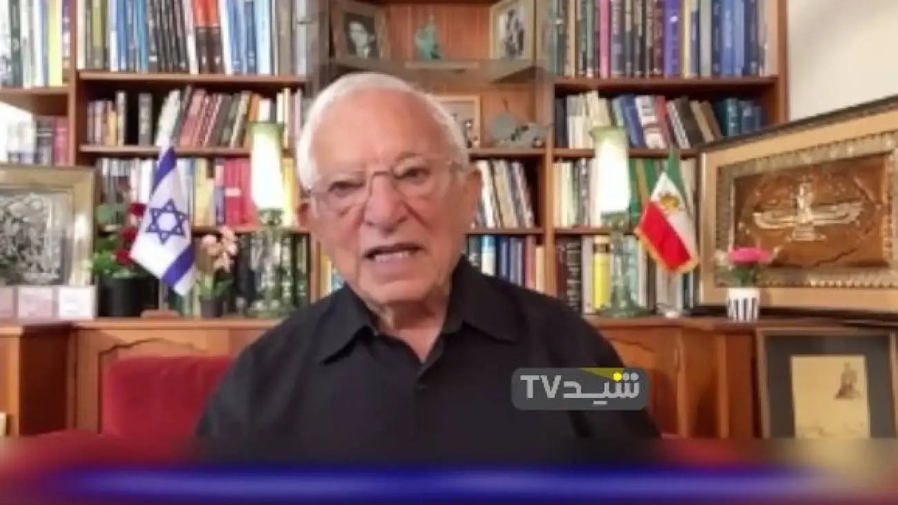 بهت و حیرت جاسوس موساد از سخنان قاطع رهبر ایران:  آیت الله خامنه ای نشان داد هیچ عقب نشینی در کار نیست