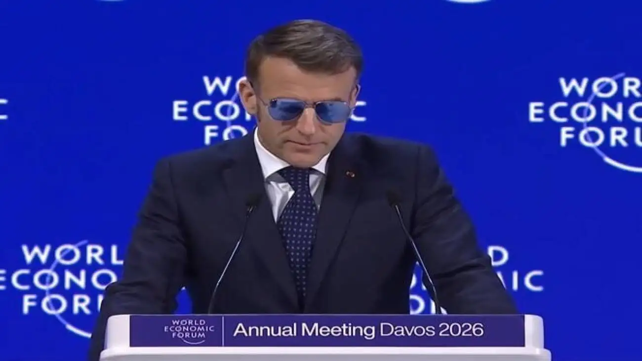 ادعای ماکرون درمورد مذاکرات ایران  -   واکنش به تصمیم ایران برای تروریستی اعلام کردن ارتش های اروپایی