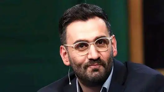 پیراهن سبز و چروک نیما شعبان نژاد سوژه مراسم اکران شد!