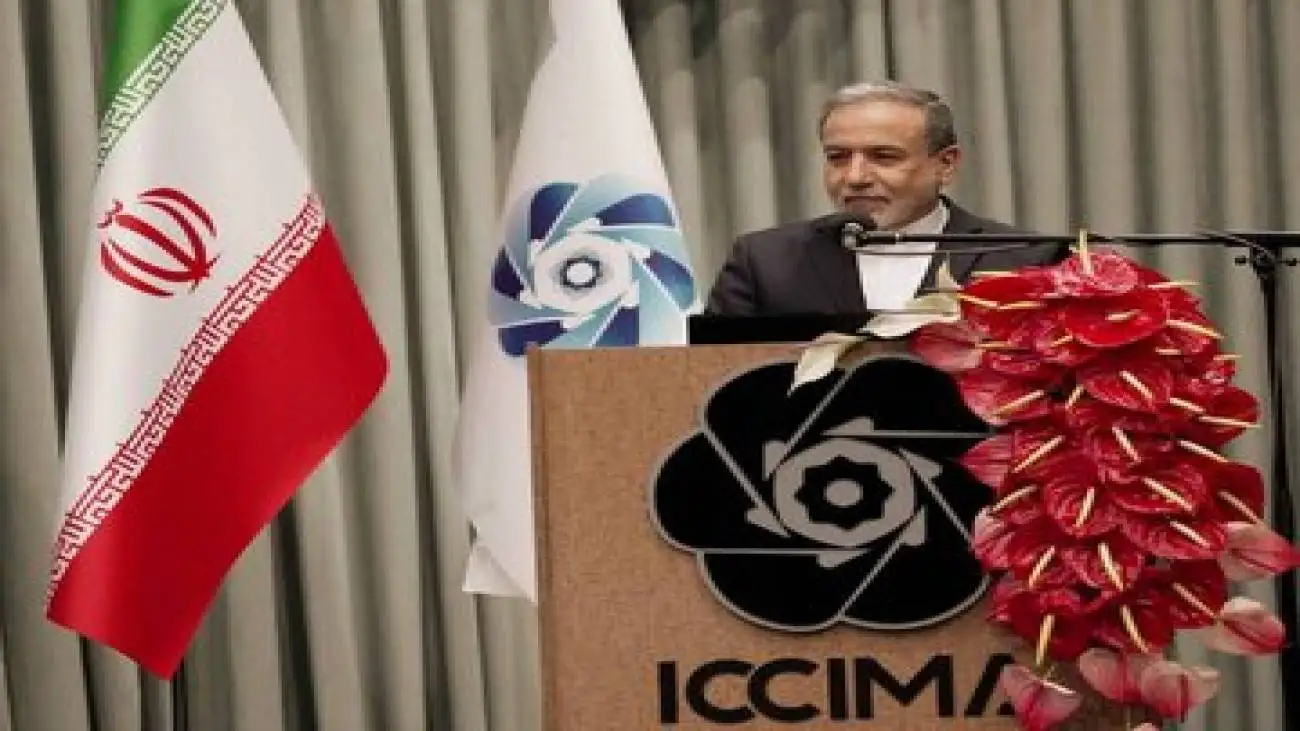 عراقچی: آرزوی فروپاشی ایران از درون را به گور خواهند برد  - جنگ 12 روزه با افتخار و عزت و پیروزی ایران پایان یافت  -  مردم ایران تسلیم زورگویی ها نمی شوند