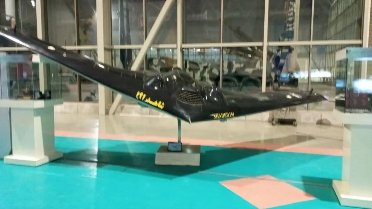 آمریکا هم دنبال این پهپاد سپاه است  -  صف کپی برداری از یک پهپاد ایرانی  -  ببینید