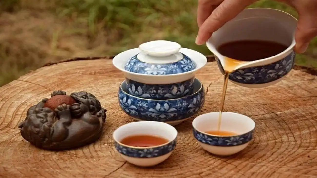 راز خوش خلقی صبحگاهی؛ آیا چای و قهوه واقعاً حالمان را بهتر می کند؟
