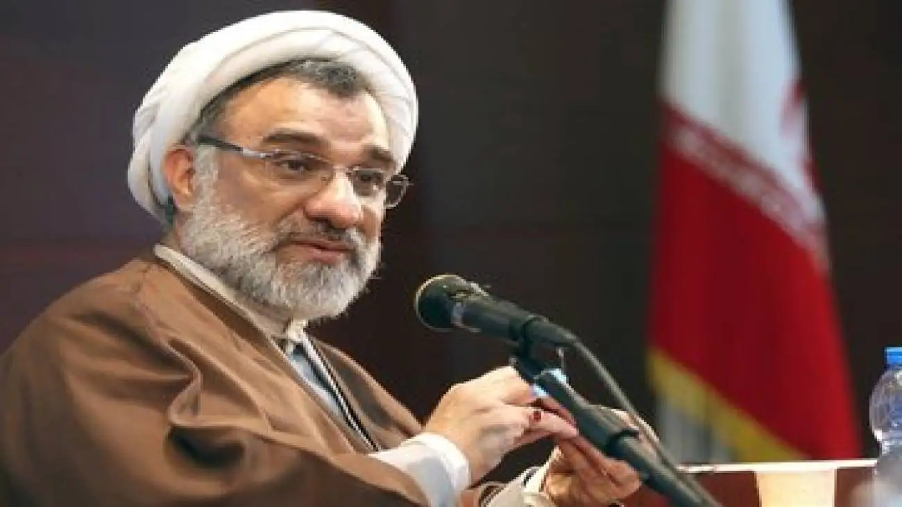 آقای دبیر، سپر قانون را محکم نگه دارید