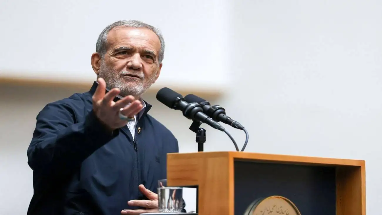 شعرخوانی پزشکیان به زبان ترکی + ویدئو