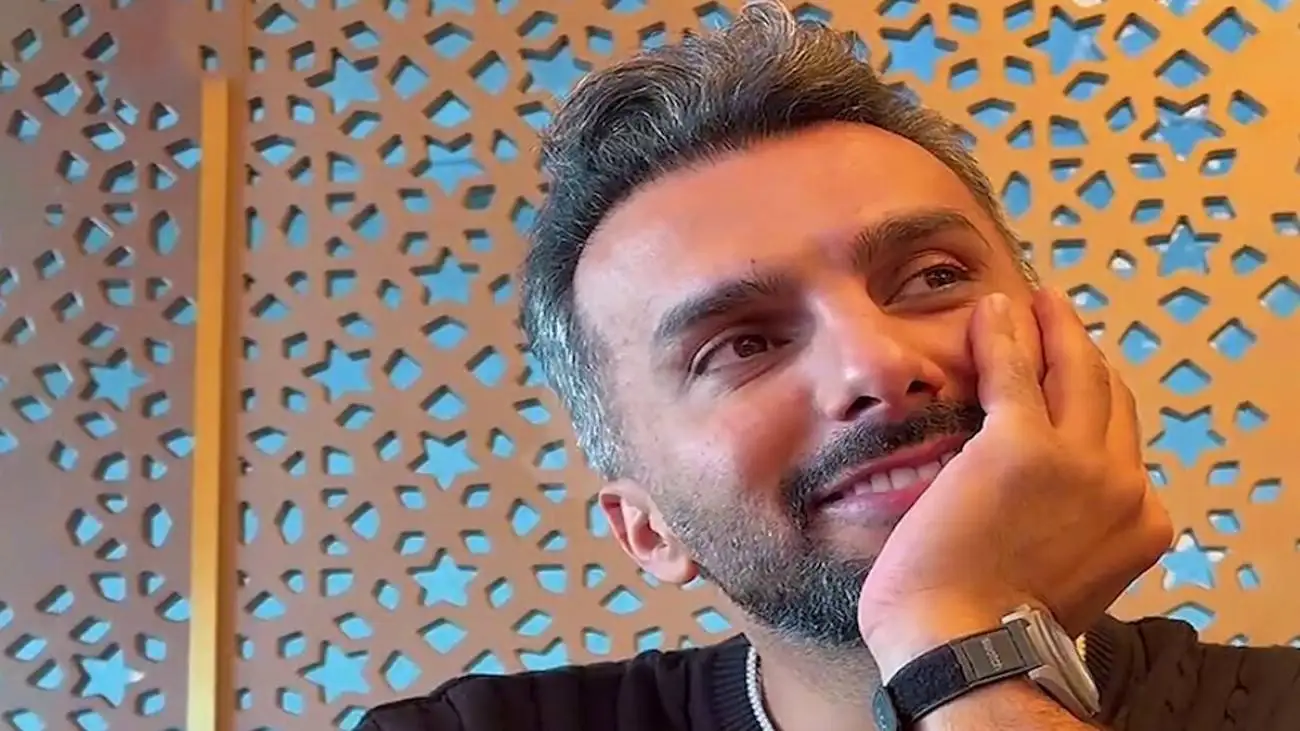 ویدیو  -  خودکشی میثاقی کنسل شد؛ شفاف سازی مجری فوتبال برتر از برداشت اشتباه