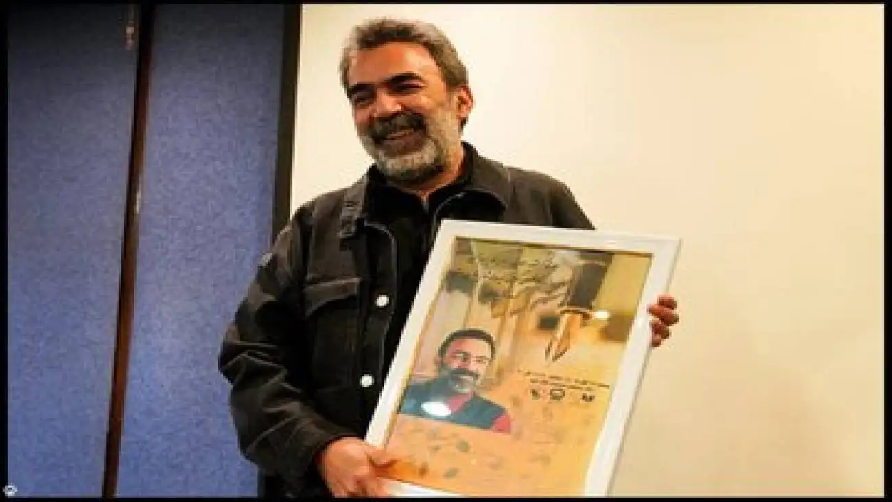 ترس های 19 سالگی را در 65 سالگی هم دارم -   گمان می کردیم در تونلی تاریک محبوس شده ایم