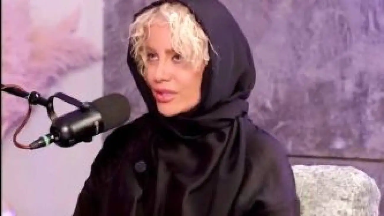 ویدیو  -  شراره رخام : همیشه گفتم جسارت مازیار لرستانی قابل ستایشه ...  -   لطفا قضاوتش نکنیم -  دنیا دار مکافاته و کارمای ....