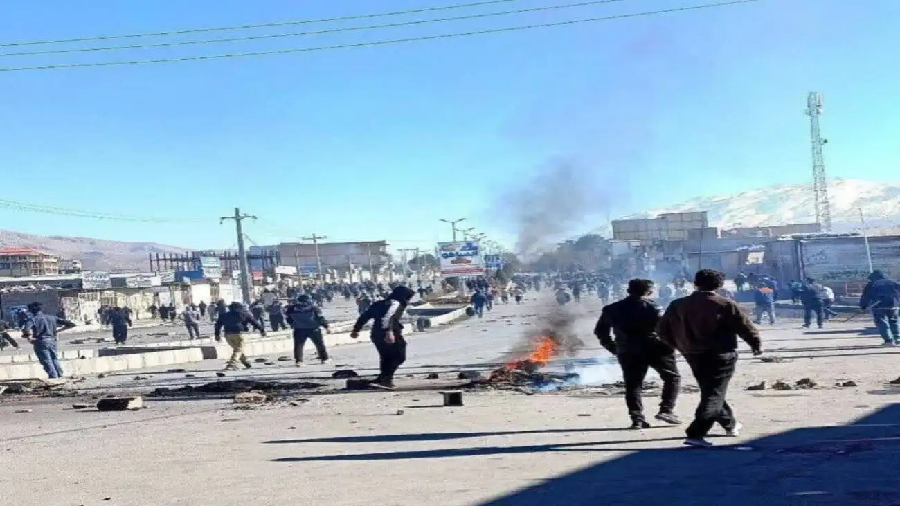 پشت پرده تلاش برای انحراف اعتراض بازاری ها