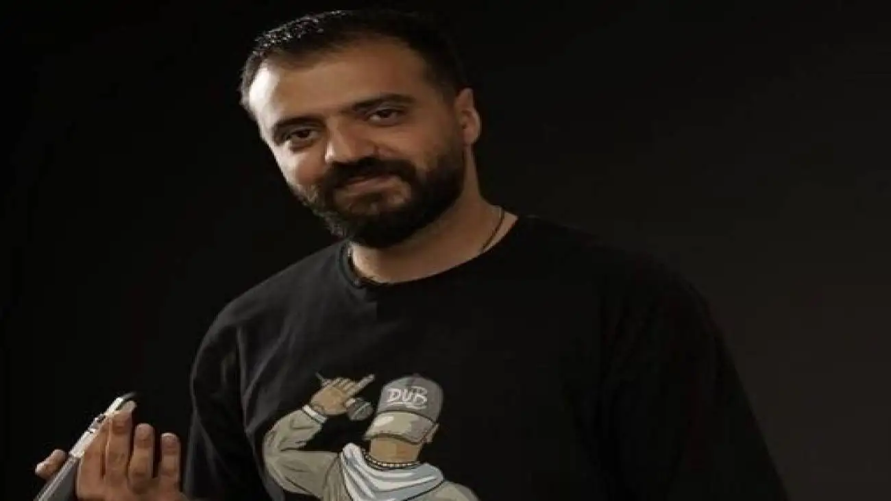 ویدیو  -  کنایه زیرکانه ابوطالب حسینی به کاپشن پوشیدن پزشکیان