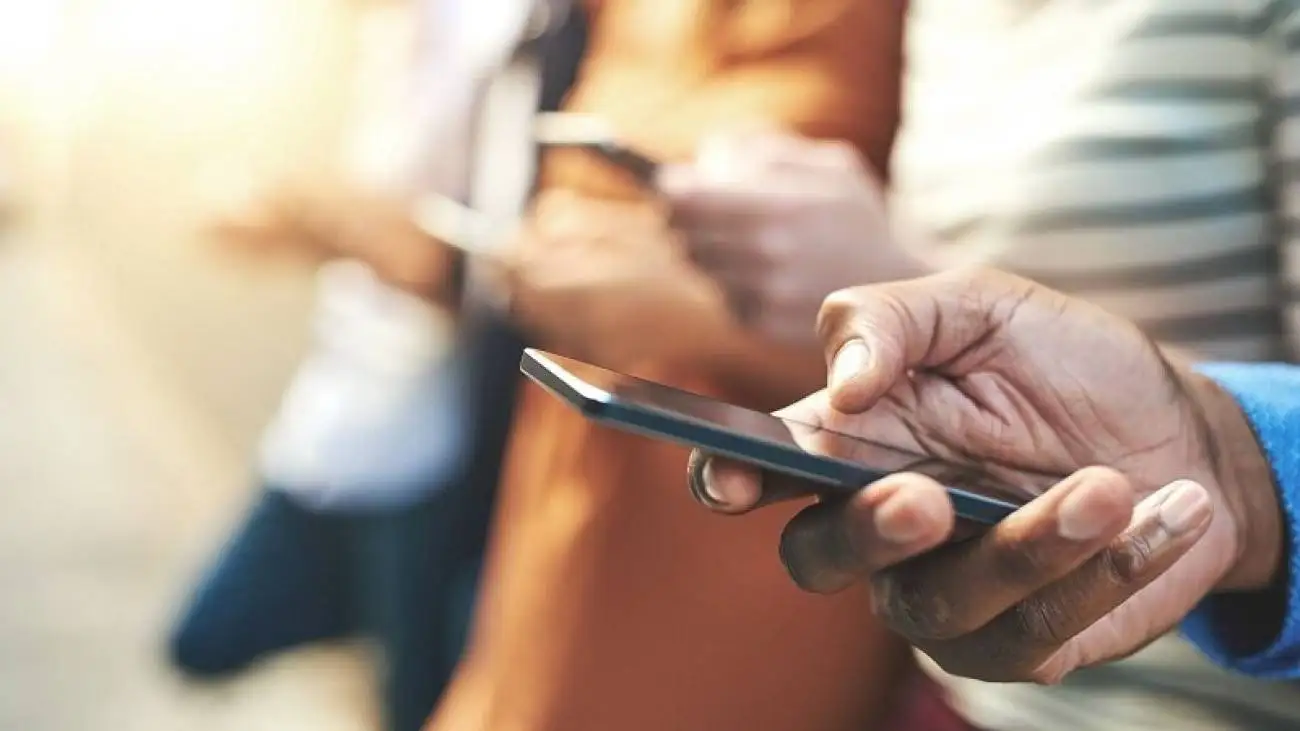 تماشای ویدیوهای کوتاه الهام بخش، نسخه ای ساده برای کاهش استرس