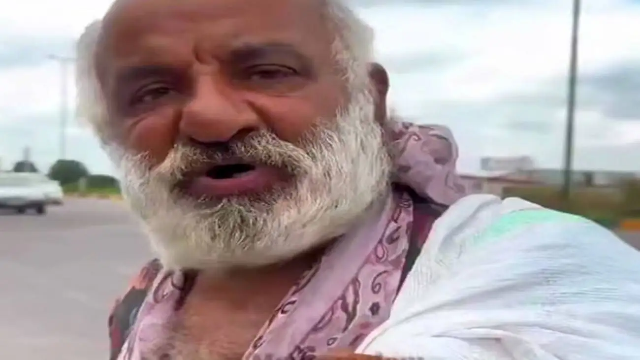 ویدیو  -  تسلط جالب یک پیرمرد دوره گرد لاهیجانی به زبان انگلیسی!