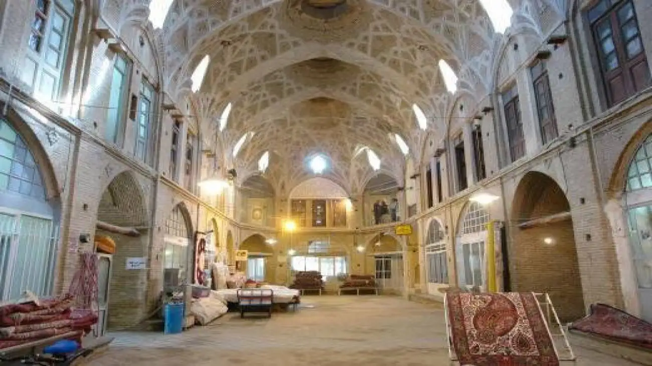 مرمت بازار اراک با کمک بازاریان  -  بازار 200 ساله در مسیر جهانی