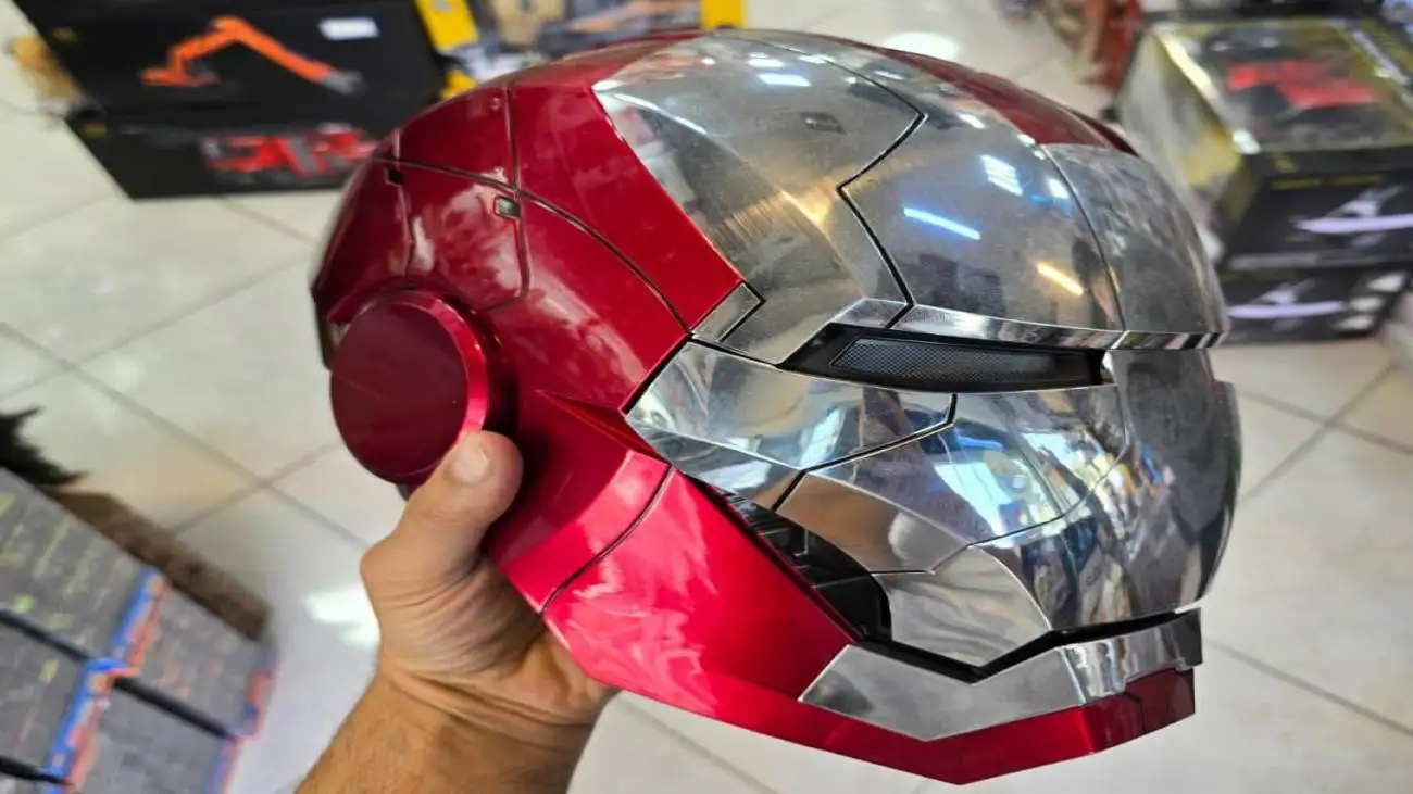 درمورد پدیده جدید ماسک های هوشمند  -  22 میلیون پول یک ماسک ترسناک