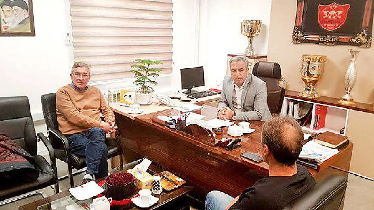 فدراسیون گردی مدیرعامل سابق پرسپولیس  -  با اسم این مشاغل جمله هم نمی شود ساخت!
