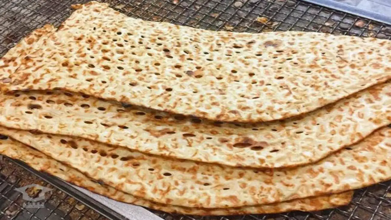 ویدیو  -  آمار وزیر کشور: کاهش 6 درصدی تراکنش نان پس از خروج اتباع غیرمجاز از ایران!