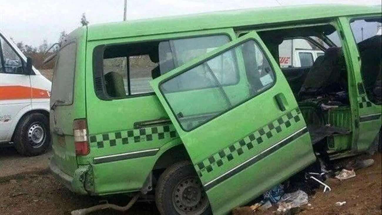 واژگونی (ون) در جاده مخصوص تهران؛ 8 نفر مصدوم شدند