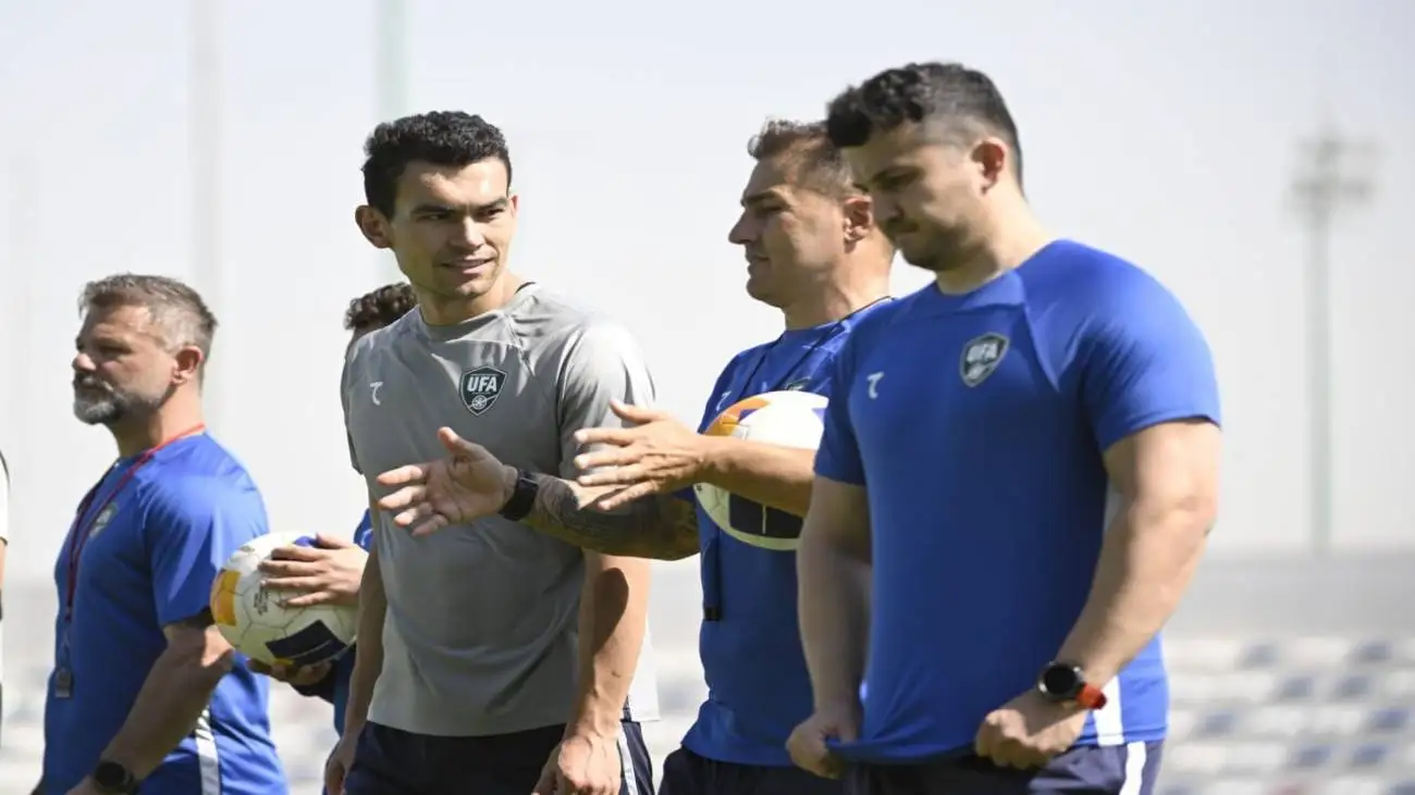 تلاش مرموز برای ملاقات با ستاره استقلال در امارات -  چه افرادی در پی رستم بودند؟