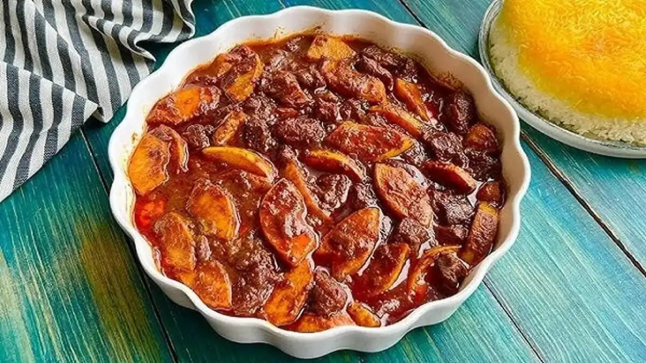 خورشت (به) با ماهیچه ؛ عطر پاییز روی سفره شب یلدا